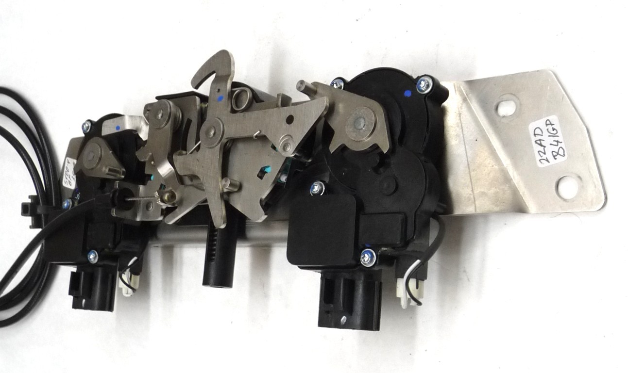 2019-2021 McLaren 600T Hood Bonnet Primary Lock Latch w/ Cable 22AD841GP01 OEM