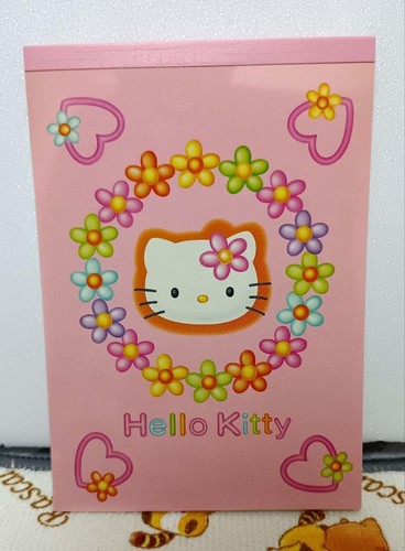 Heisei Retro Hello Kitty Floral Watermark Notepad With Sticker