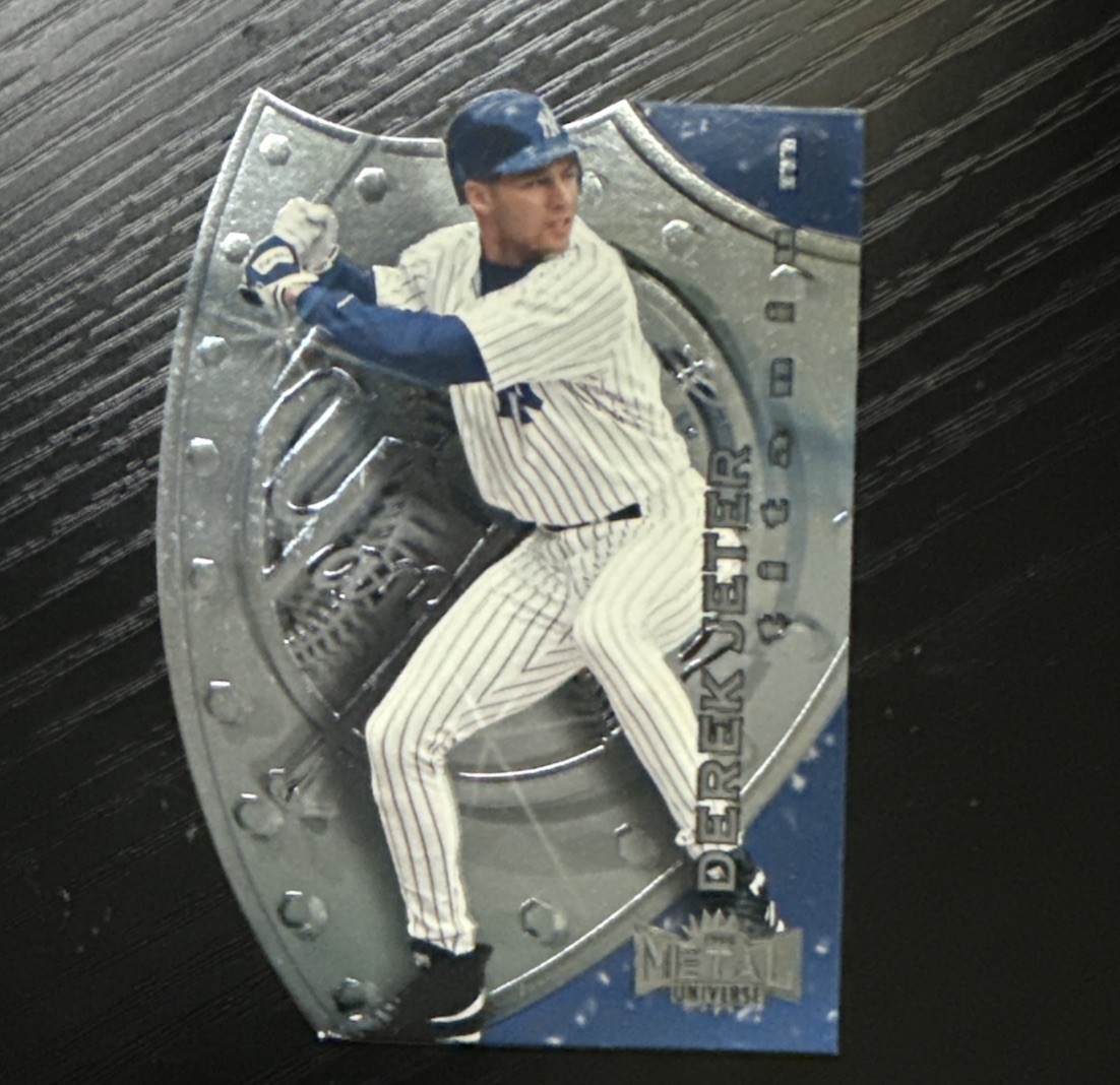 1998 Fleer Metal Universe Derek Jeter #9 T Titanium Yankees