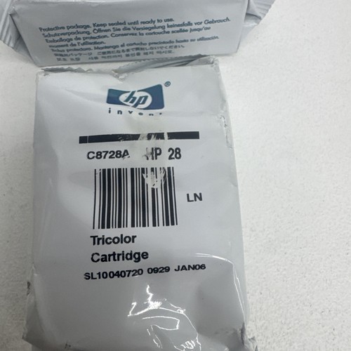 2 New Genuine HP 28 Color and 28 TriColor Ink Cartridges DEC 04, JAN 06 - Picture 2 of 4