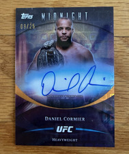 Topps 2024 Midnight UFC Glimmer Graphs Daniel Cormier GG-DCR Moonrise Auto /25