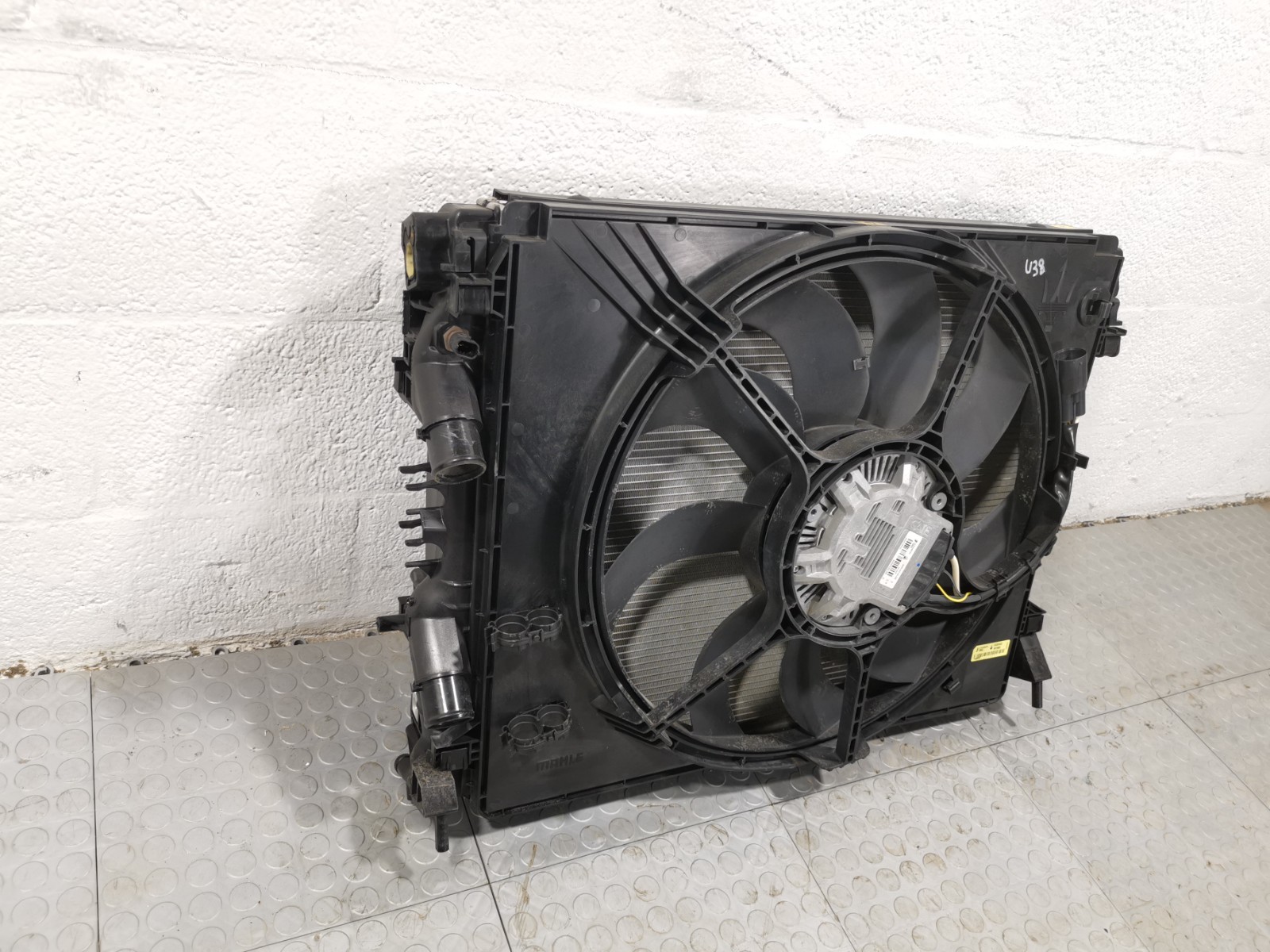 Maserati Ghibli 2017 RWD M156B 3.0 Cooling A/C Cooling Cooler Radiator Fan Motor
