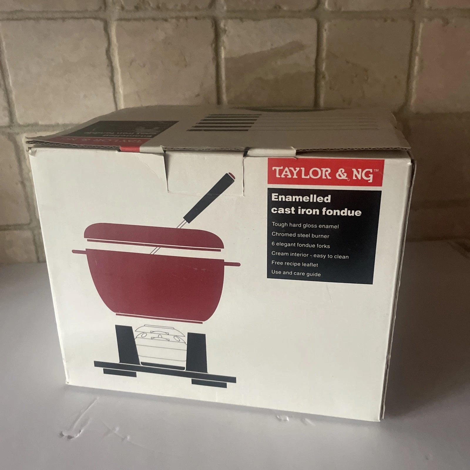 Taylor & Ng Enamel Cat Iron Fondue Set Black New in Box