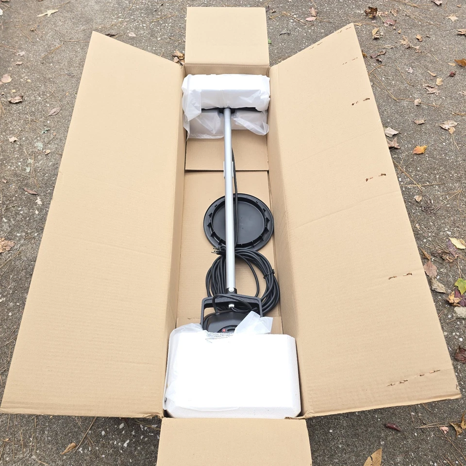 Oreck XL Orbiter Ultra Multi Purpose Floor Machine ORB700MB - New - Image 4 of 4