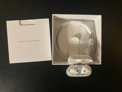 Apple AirPods 2. Generation mit Originalverpackung & Ladekabel 