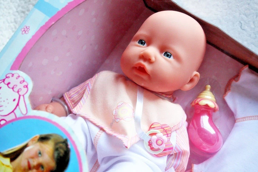 BABY ANNABELL, MY FIRST SERIES. 2004 ZAPF CREATION, RETIRED! BRAND NEW IN BOX OS