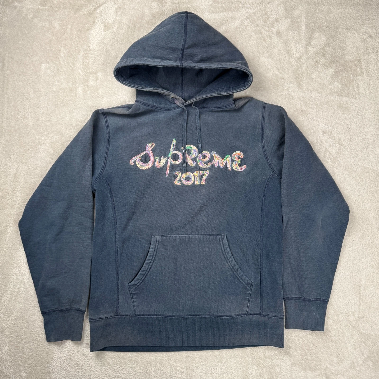 Sweat shirt Supreme Homme M Bleu Pré wangé Délavé Défauts Polaire Pull Activewear