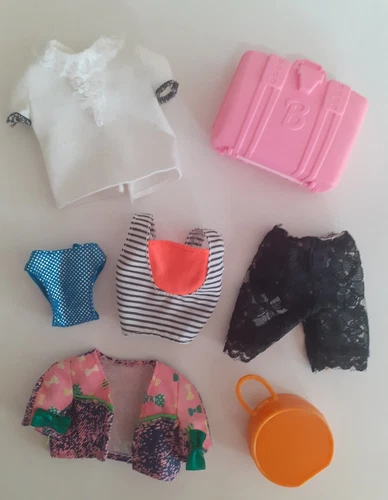 Barbie Style Vintage Dolls Clothes Bundle. All Good Condition. Please See Photos