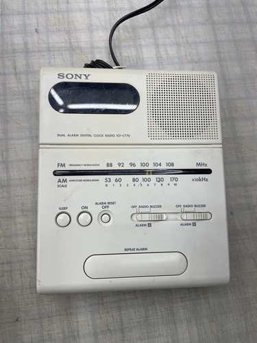 80s Retro Sony Dual Alarm Digital AM-Fm Radio Clock ICF-C770 Tilt ...