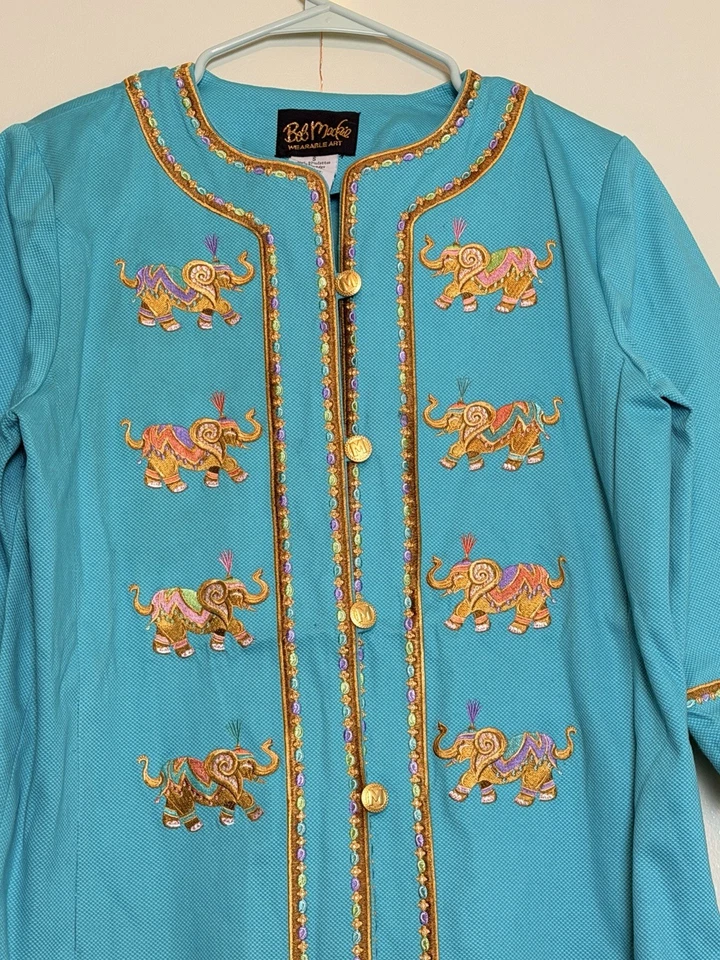 Bob MACKIE Usable Arte Elefante Bordado Pequeña Chaqueta Turquesa Años 80-90’s Azul Foto 3 de 4