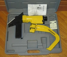 Ramsond Pneumatic Flooring Stapler WF-0051S with Case