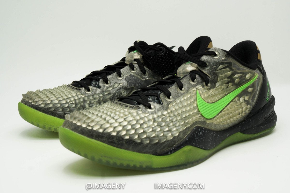 NIKE KOBE 8 SS NEW SIZE 10 CHRISTMAS BLACK ELECTRIC GREEN COOL