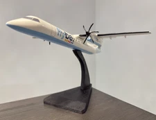 Flybe Dash 8-400 Plane Scale Model Desk Aircraft Display Jet Marines Navy Q400
