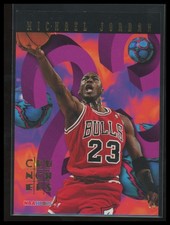1995-96 Hoops Number Crunchers #1 Michael Jordan Chicago Bulls HOF