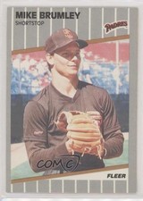 1989 Fleer Mike Brumley #302 1v2