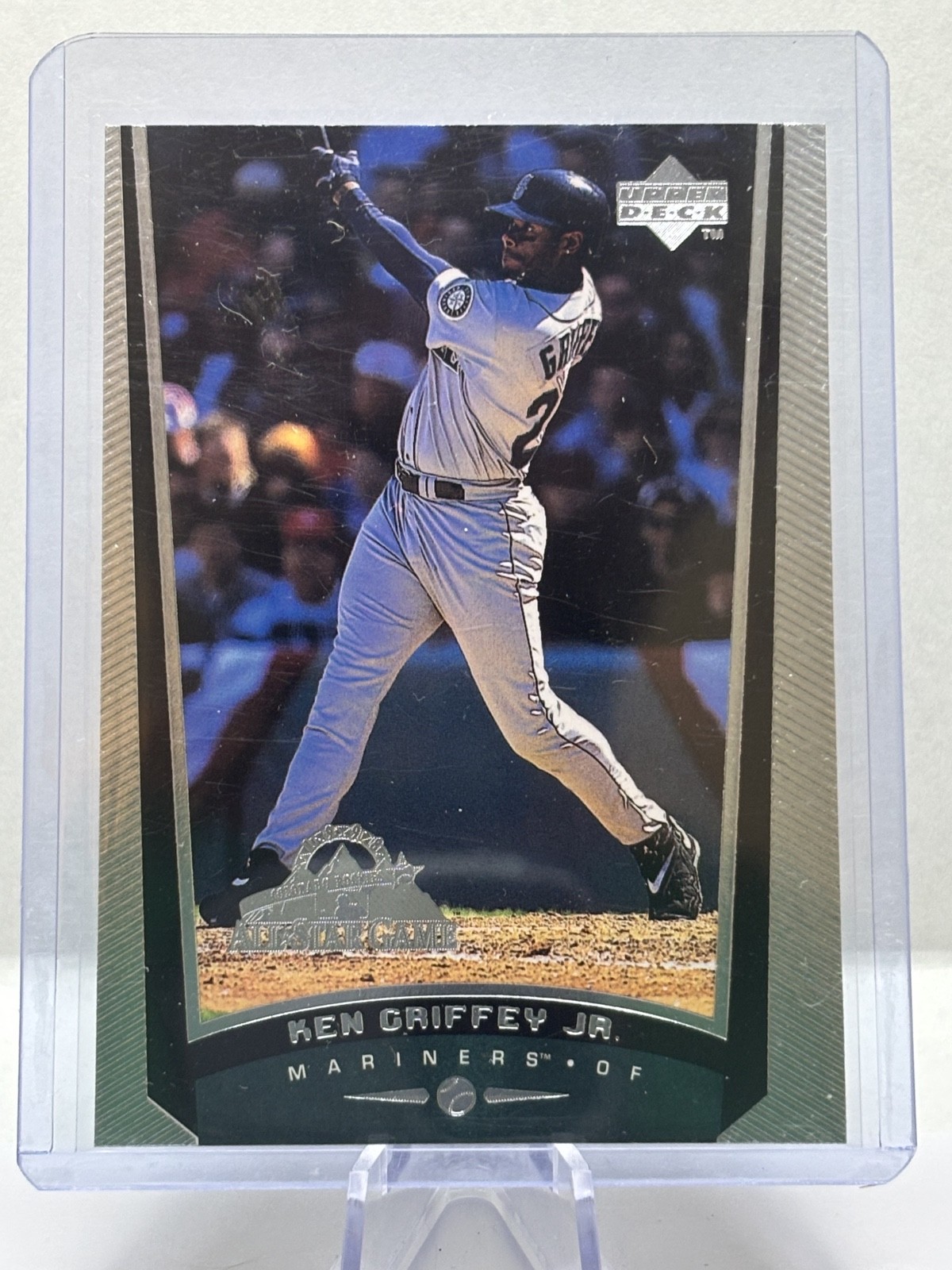 Ken Griffey Jr. #205 Baseball Cards 1999 Upper Deck trading card — raw and PSA graded price guide