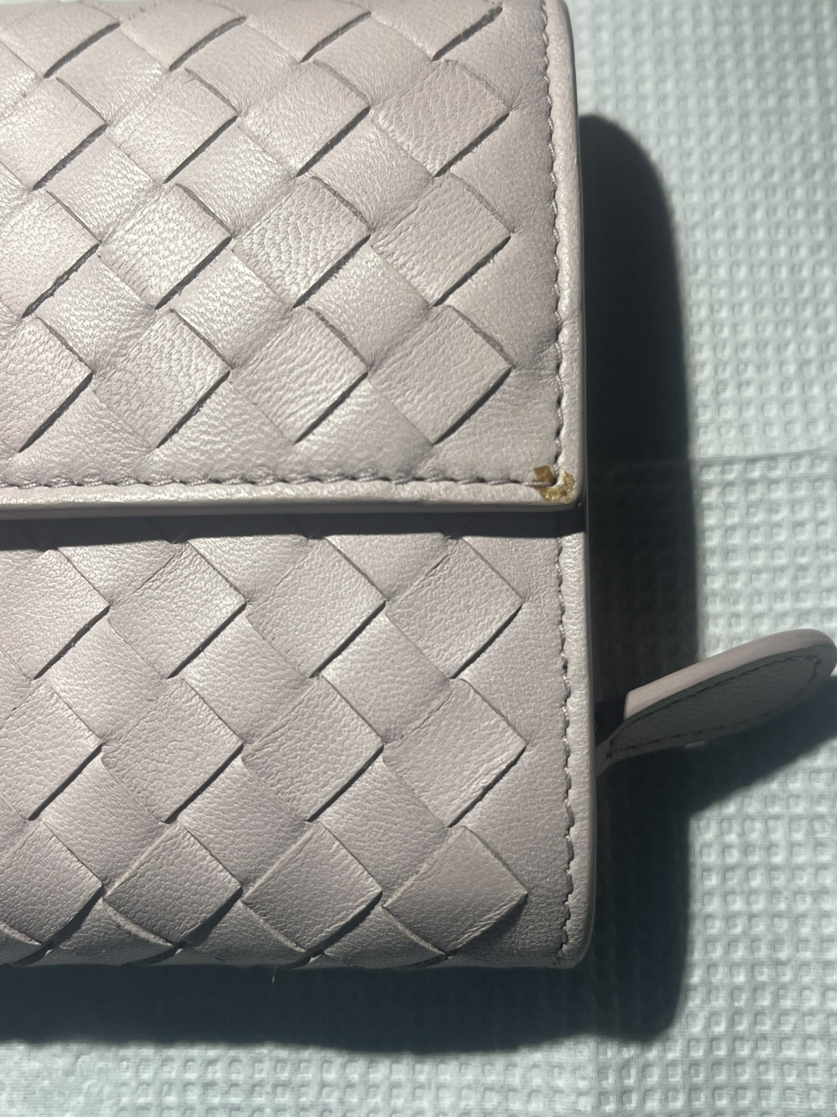 Bottega Veneta Intrecciato Piccolo Light Lavender Large-Flap Wallet thumbnail 6