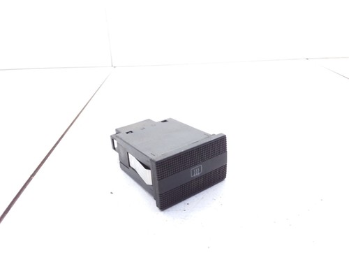 VW PASSAT B4 Schalter für Heckscheibenheizung 3a0959621 1.9 66kw 1994 17961558