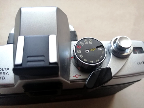 Kamera-Auslöserknopf für Standartgewind silber, Blitz-Schuh-Abdeckung - Bild 2 von 2