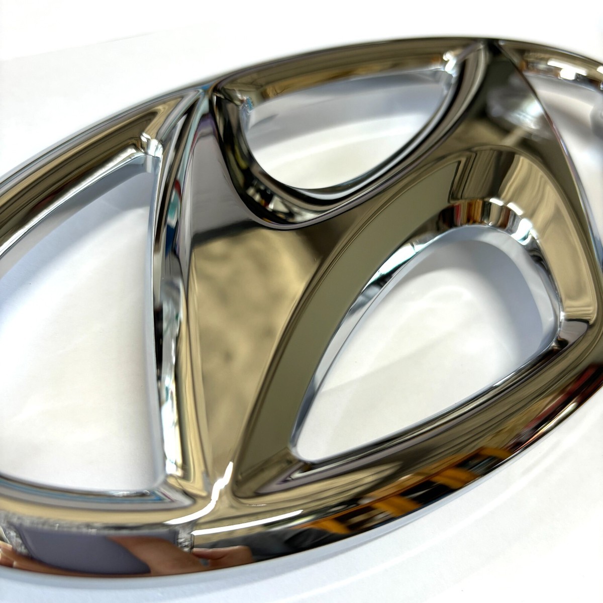 Kona◡̈♥︎ Amazon.com: Generic Genuine OEM 86300J9500 Rear Trunk Symbol