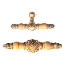 Magnifico Oliva Finestra Antico IN Ottone Vecchio Maniglia Finestra