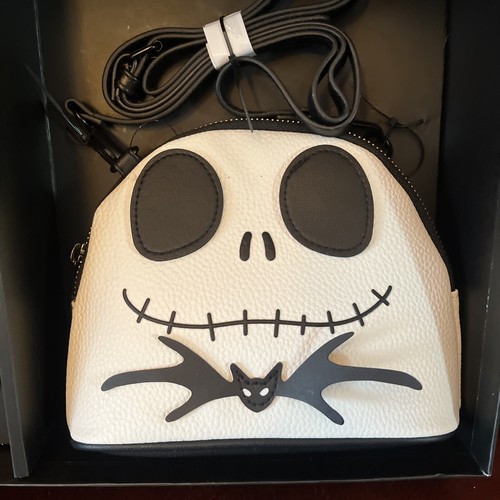 Disney Nightmare Before Christmas 3 Piece Set Mini Crossbody Bag & Bag Charms - 第 2/10 張圖片