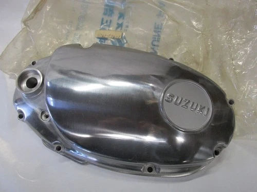 CRANKCASE RIGHT COVER