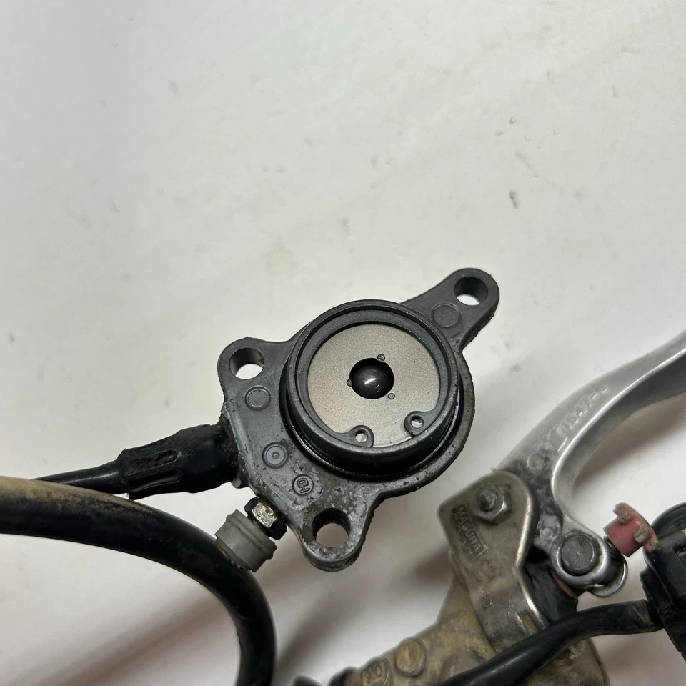 02-12 2007 KTM 85SX KTM 85 SX embrague cilindro maestro línea esclava palanca OEM Foto 2 de 4