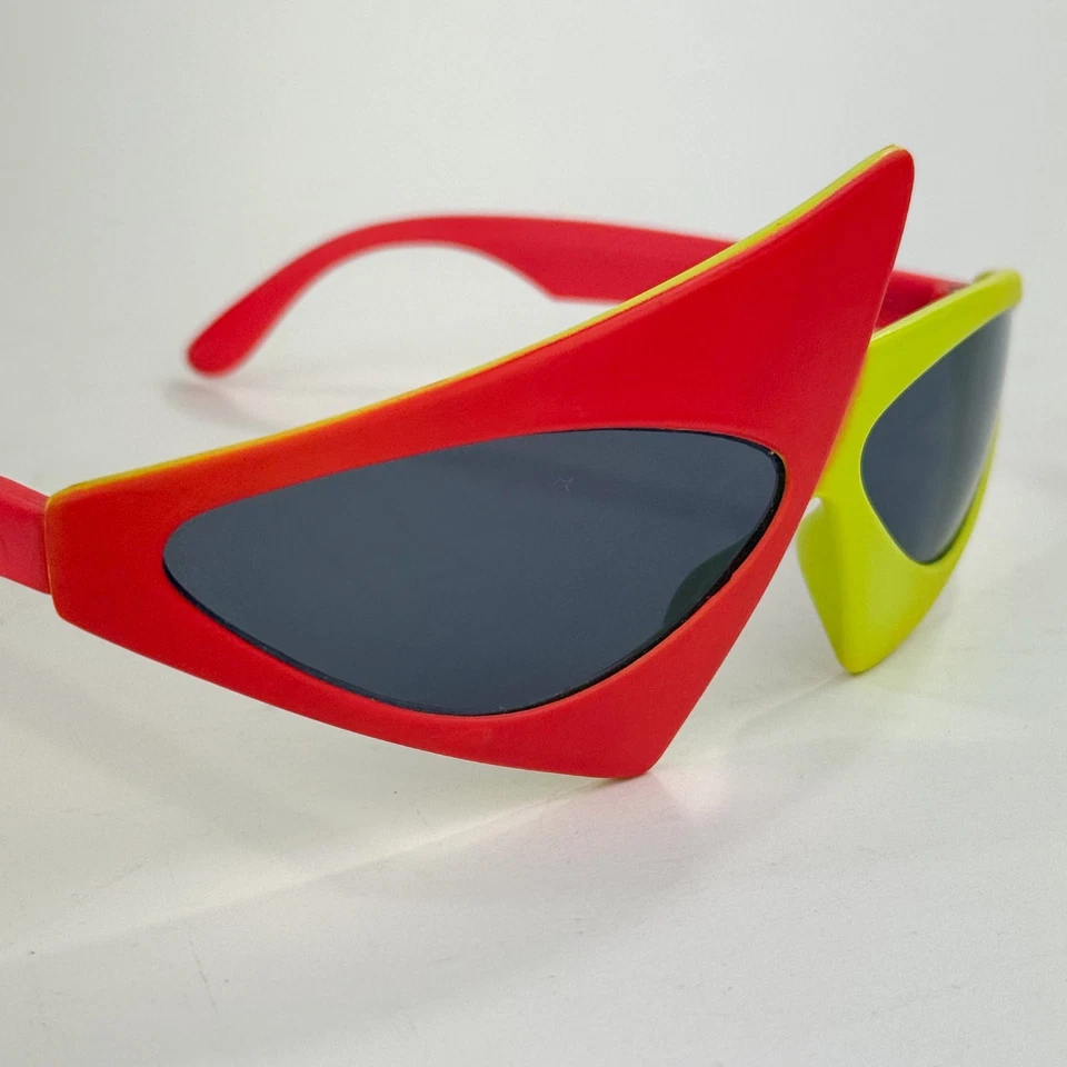 Gafas de sol retro futuristas verdaderas vintage de la década de 1980 rojas amarillas raras punk - Imagen 3 de 4