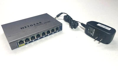 Conmutador Ethernet Gigabit de 8 puertos NETGEAR GS108T-200NAS v2 ProSafe Plus - Imagen 1 de 2