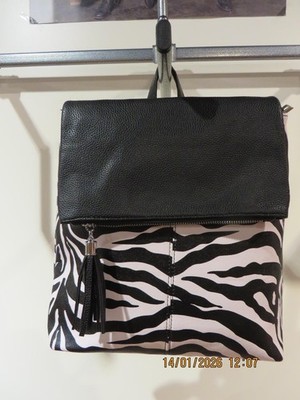 DEJ/PL139:BORSE ANTONIO Damenrucksack Backpack Animalprint Kunstleder NEU 