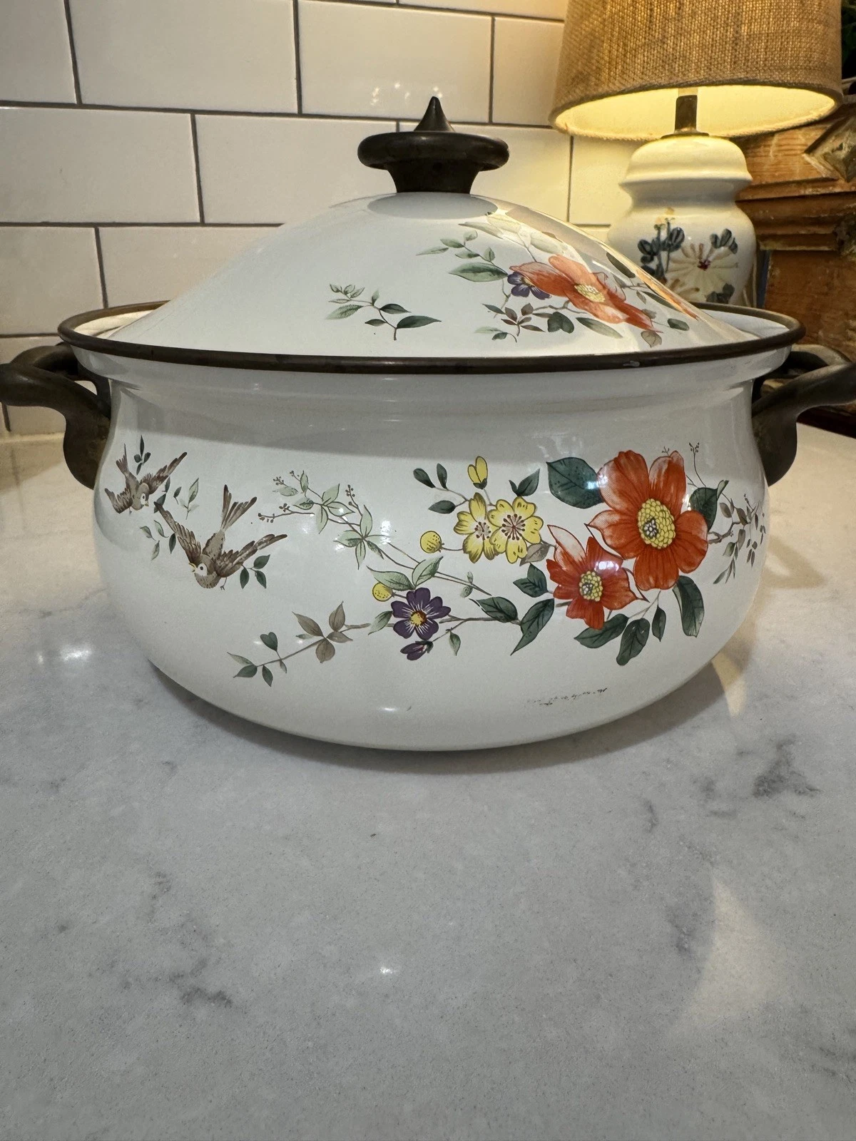 MIKASA GRANDE CHEF "CAPISTRANO" 4.5 Qt. POT WITH LID