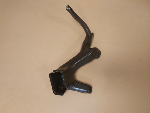 GENUINE PORSCHE 911 991 TURBO S Left Lower Air Duct 99157269300 991.572.693.00 - Picture 8 of 12