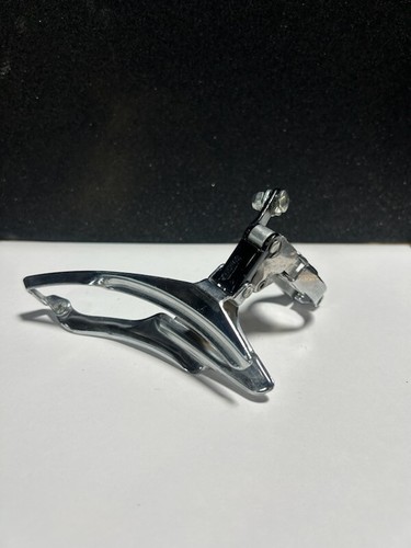 NOS SUNTOUR 28.6 CLAMP-ON BOTTOM PULL FRONT DERAILLEUR - 第 3/4 張圖片