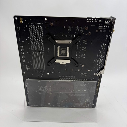 GIGABYTE Z390 Aorus Pro WiFi-CF LGA 1151 ATX with Intel i7-9700 CPU - Photo 4/5