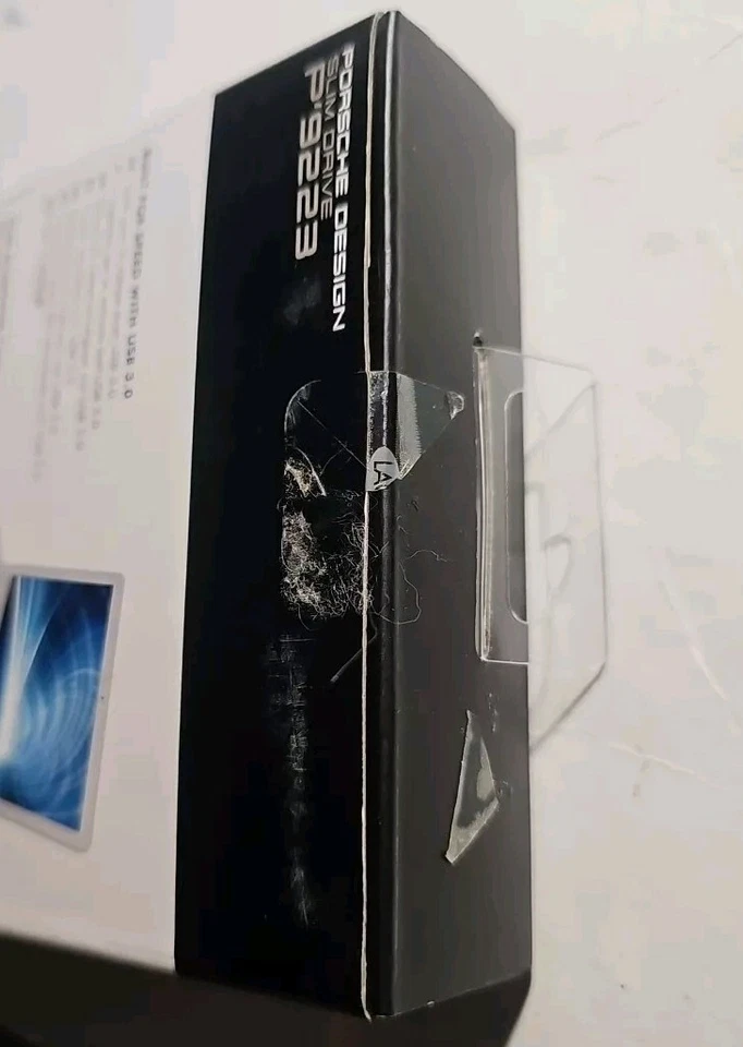 LaCie Porsche Design P'9223 500GB USB 3.0 Slim Solid State Drive - NEW - Image 4 of 4