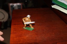 Vintage Manoil Barclay Toy Soldier Cannon Loader Shell No. 24 REPAINTED