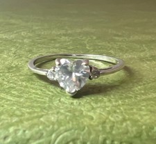 Vintage CZ Sparkly Heart 925 Sterling Silver Promise Love Dainty Ring 8.75