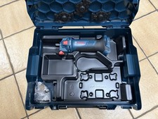 Bosch Professional Akku Trockenbaufräse GCU ...
