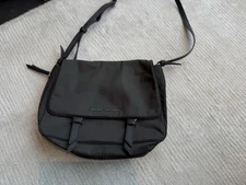 marc jacobs crossbody