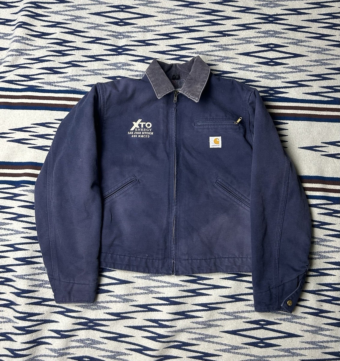 【希少】USA製Carhartt Detroit jacket J01 DNY Vintage Carhartt Jacket Navy Blue Detroit J01 DNY Blanket