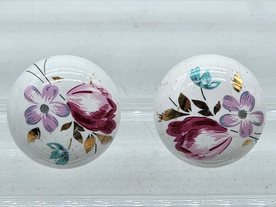 27 tiradores de cajón de perilla de cerámica floral pintada a mano de porcelana fina Belwith 1985 de colección Foto 2 de 4