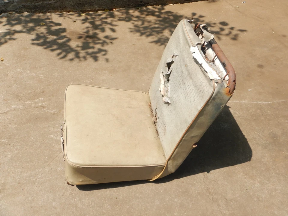 Jeep FC-150 FC-170 OEM Factory Passenger Driver Tan Front Seat FREE SHIP Foto 3 de 4