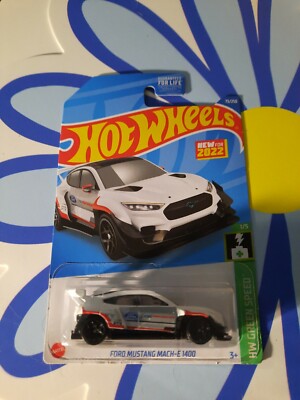 Hot Wheels Ford Mustang Mach-E 1400 HW Green Speed Series 1/5
