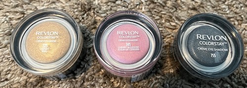 Set Of 3 New Revlon Colorstay Creme Eyeshadow 725 Honey, 745 Cherry Blossom, 755 - Bild 1 von 2