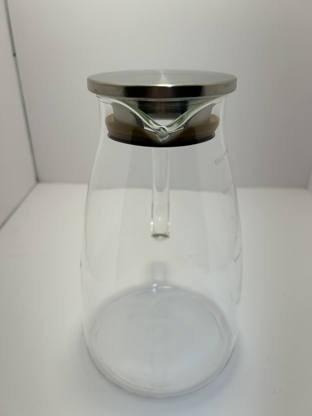 Glass Pitcher w/ Lid, Heat Resistant Water Jug for Hot/Cold Water 68oz