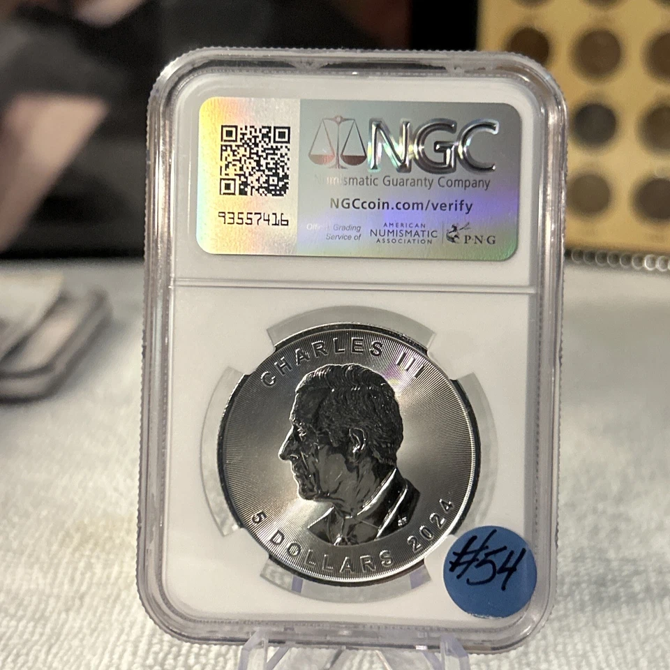 2024 $5 CANADA 1OZ SILVER KCIII MAPLE LEAF NGC MS69 FIRST RELEASES YEAR OF ISSUE - Image 3 of 4