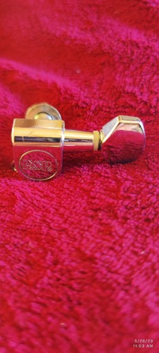 Vintage 1980's Korea ESP LOGO Tuning Peg - Picture 4 of 4