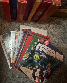 Atari 2600 Console Bundle Joysticks Paddles 7 Games Manuals and More