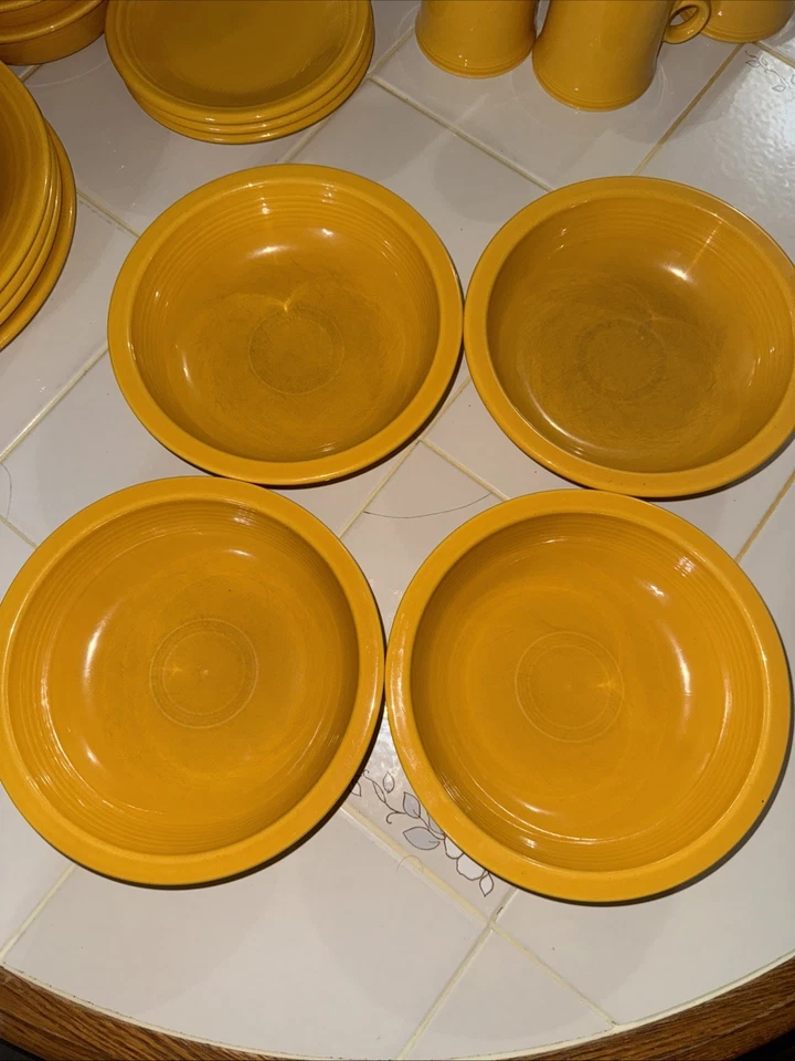 Lote de 4 tazones grandes para servir HLC Fiesta Classic Rim 8 1/4 pulgadas S~ amarillo narciso Foto 2 de 4